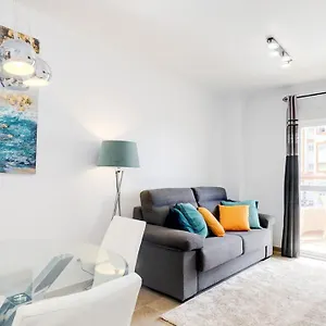 cozy-apartment-overlooking-esteponas-marina.1costadelsol.com/